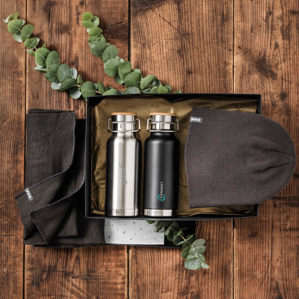 Double-walled Vacuum Bottle with Screw-on Lid with Wood Detail | 480ml